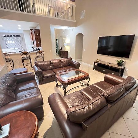 Mickeys Escape - Magical Lakeview 7Br - 4 Master Suites Pool & Hot Tub Bbq Home Theater And 2 Miles Disney! Orlando Extérieur photo