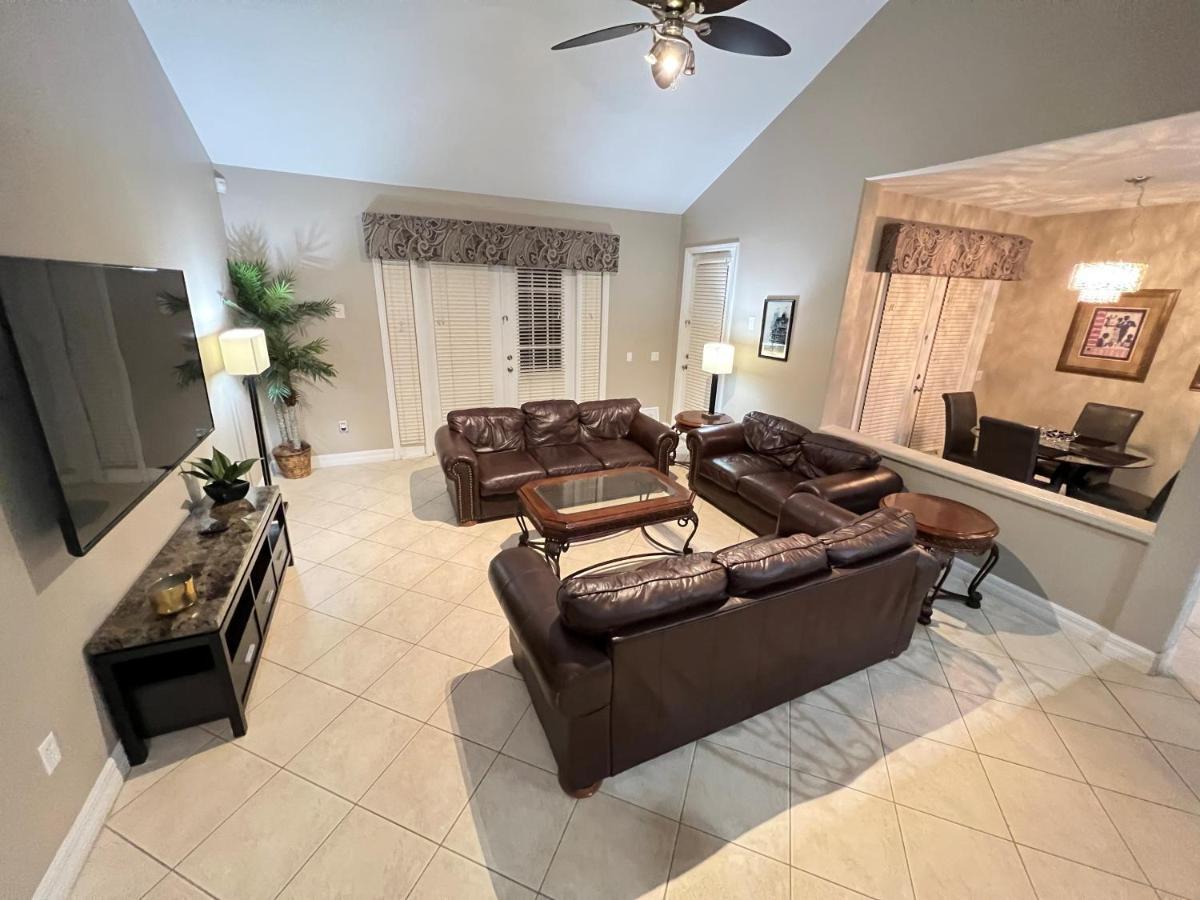 Mickeys Escape - Magical Lakeview 7Br - 4 Master Suites Pool & Hot Tub Bbq Home Theater And 2 Miles Disney! Orlando Extérieur photo