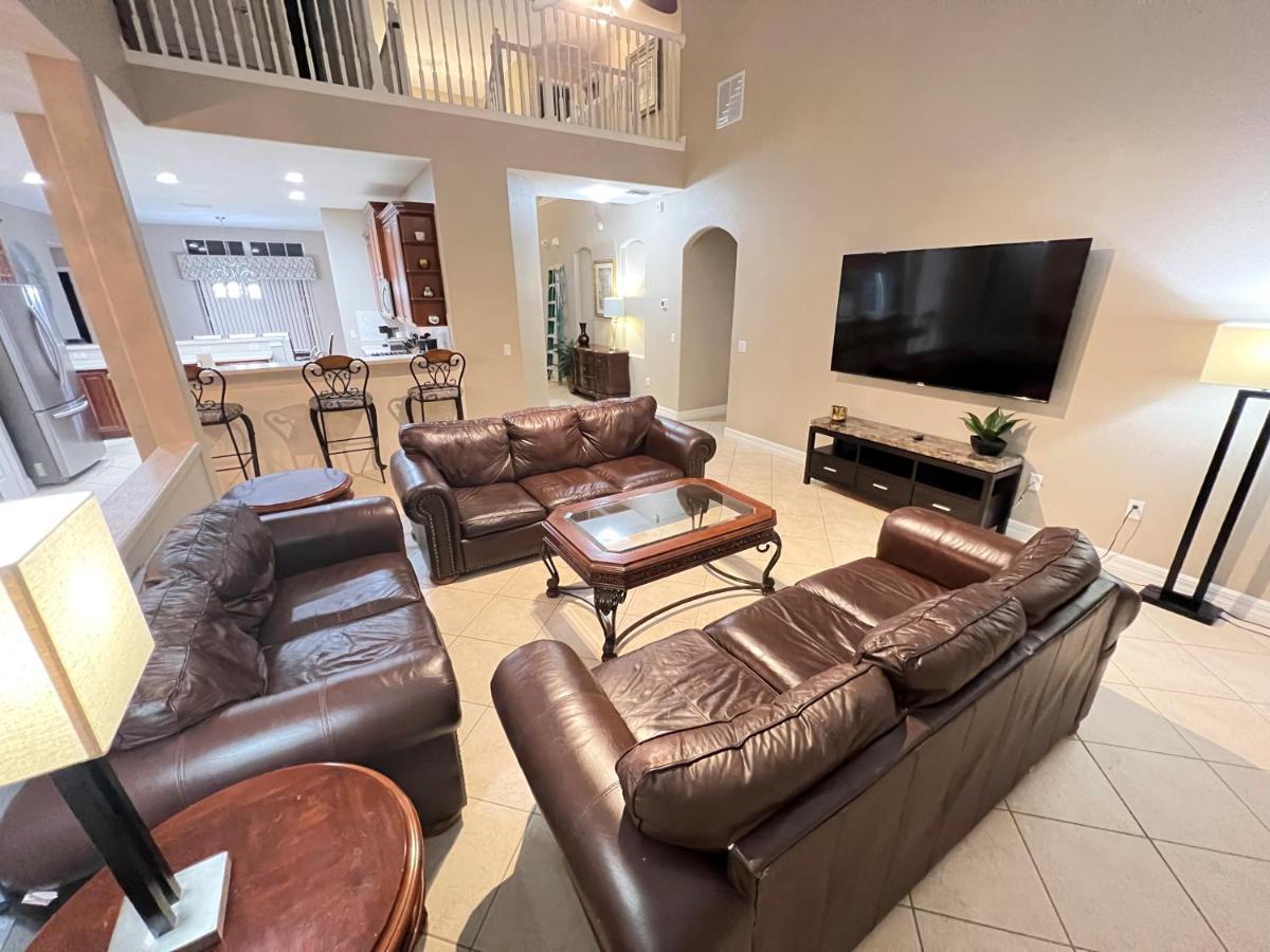 Mickeys Escape - Magical Lakeview 7Br - 4 Master Suites Pool & Hot Tub Bbq Home Theater And 2 Miles Disney! Orlando Extérieur photo